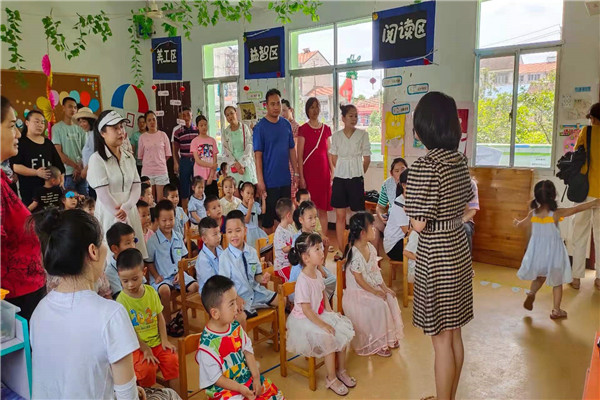 新兴幼儿园：开展“防溺水”专题家长会