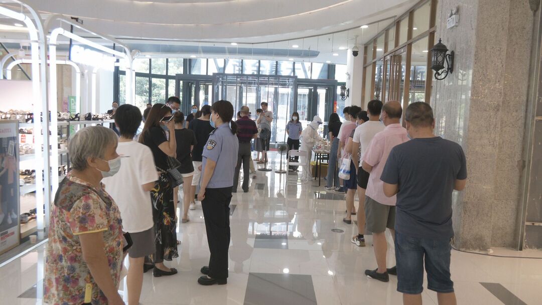 武陵公安全力护航防疫一线