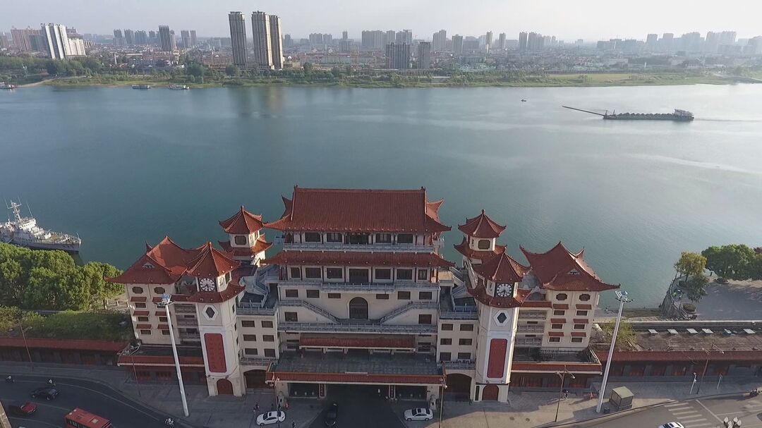 砥砺奋进铸辉煌 府坪街道：细化基层治理 打造幸福街区