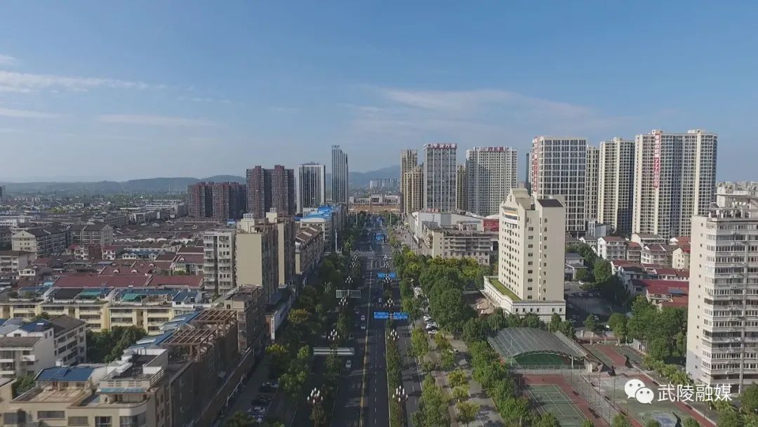 砥砺奋进铸辉煌 芷兰街道：“一条主线 五个引领” 助推武陵高质量发展