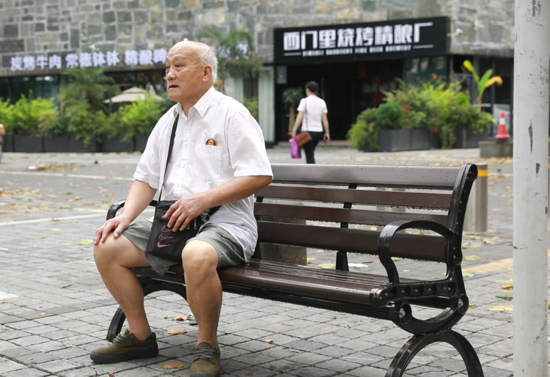 【我为群众办实事】一把长椅蕴含的城市温度