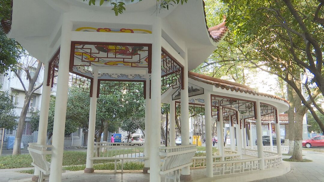 我为群众办实事 武陵区市政绿化事务中心：修缮园林小品 提升城市颜值