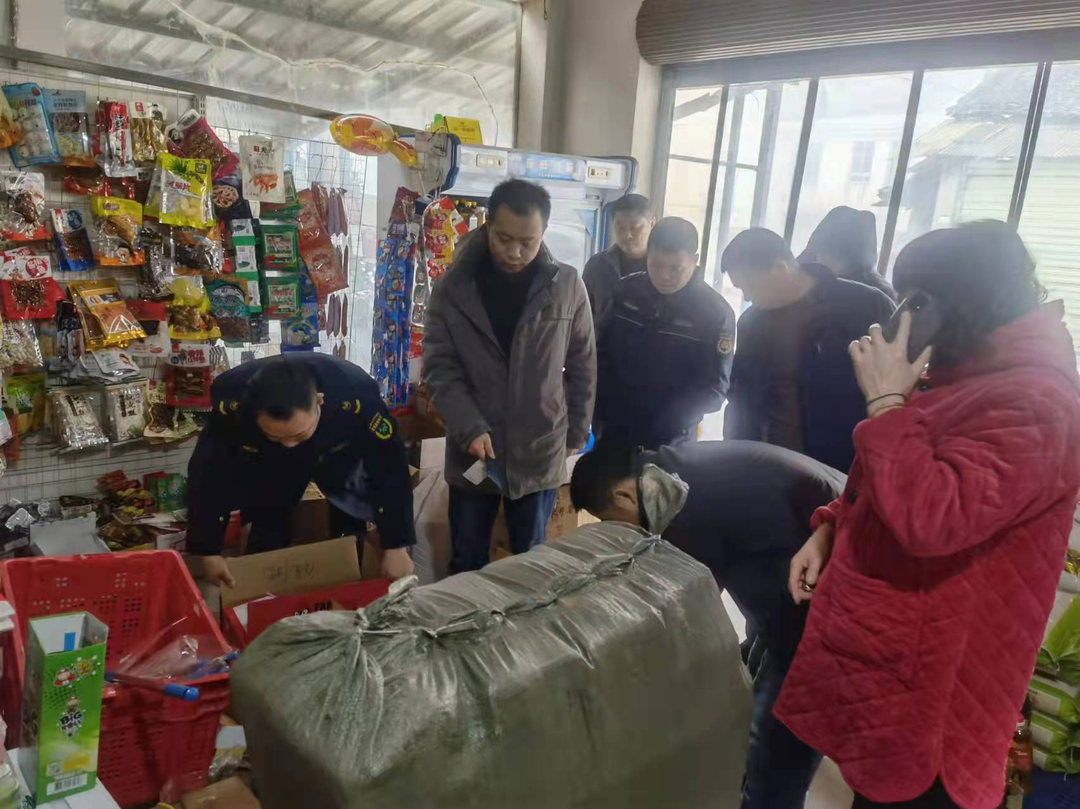 丹洲乡开展烟花爆竹“打非治违” 坚决拧紧年关消防“安全阀”