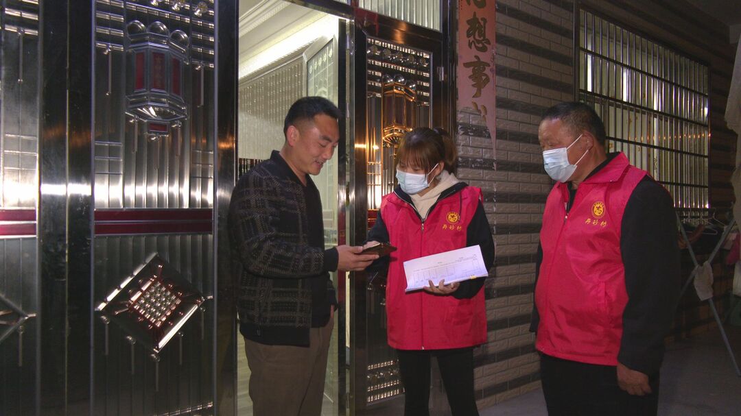 巾帼不让须眉丨丹洲乡丹砂村“90后”女书记的抗疫担当