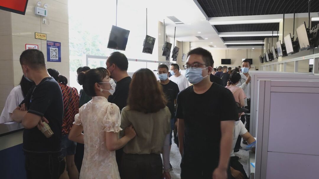 常德举办岗位惠民专项招聘会稳岗位保就业