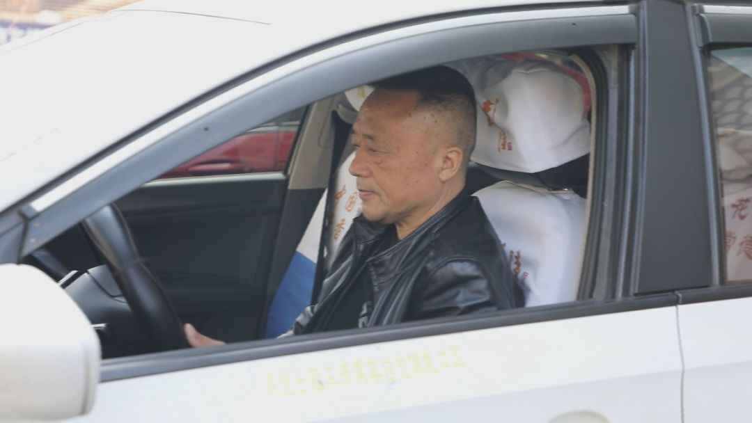 常德武陵向胜友：一把“爱心剪”行走30年