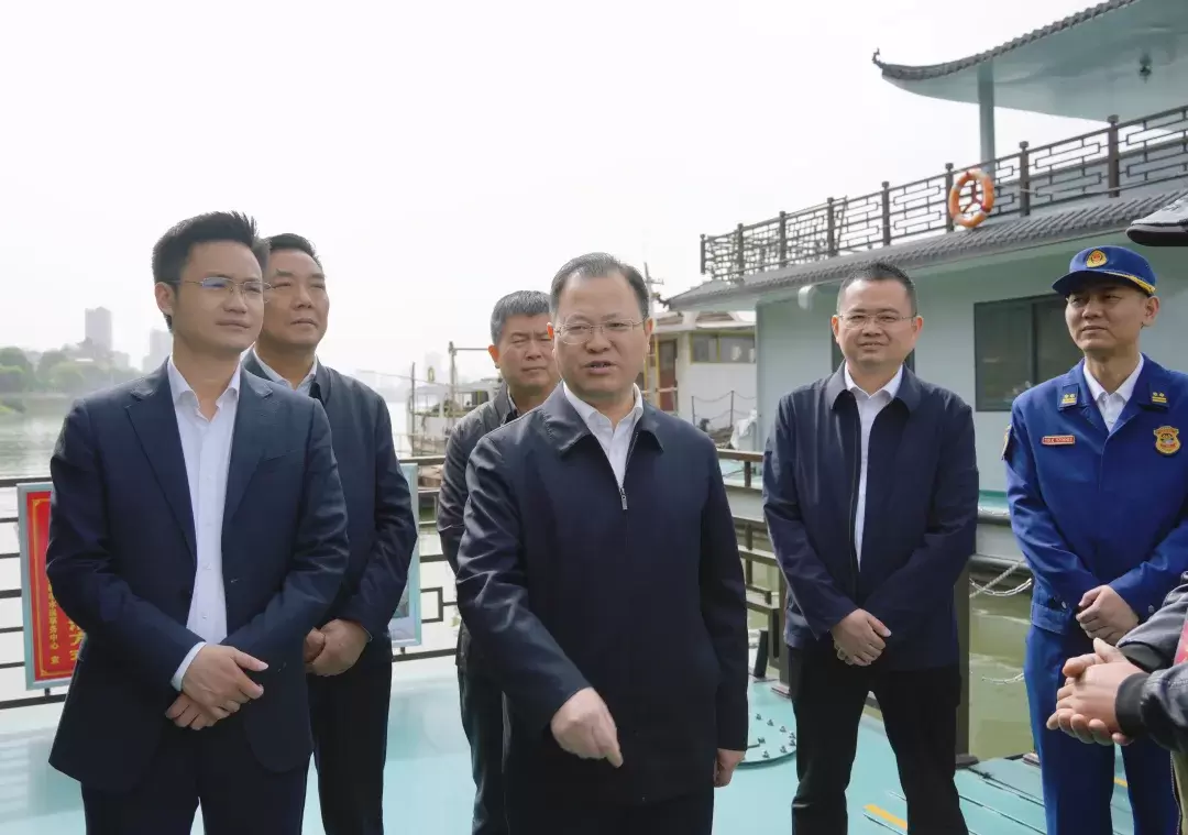 周振宇来武陵区督导安全生产