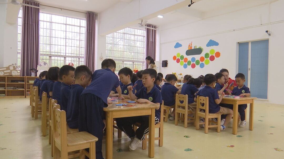 白马湖街道西堤社区：爱情宣言赋能城市美好