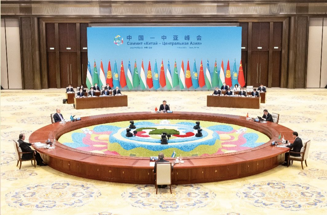 习近平《携手建设守望相助、共同发展、普遍安全、世代友好的中国－中亚命运共同体——在中国－中亚峰会上的主旨讲话》单行本出版