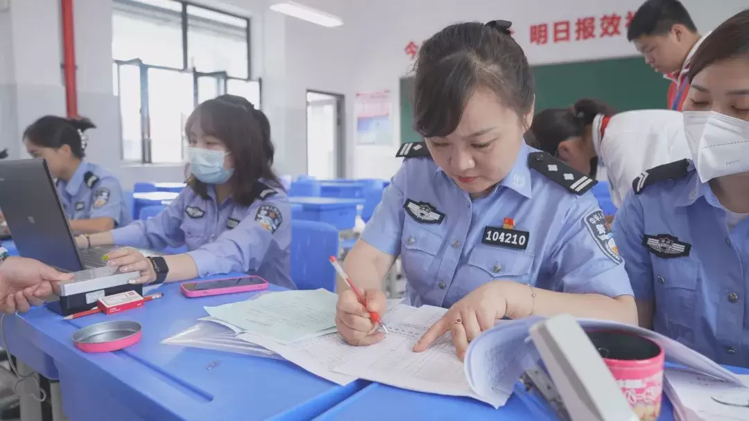 中高考考生身份证可加急办理 5个工作日可拿证