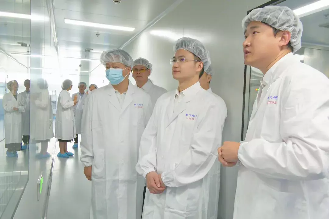 【创新突破 产业突围】 寻健赴北京考察招商