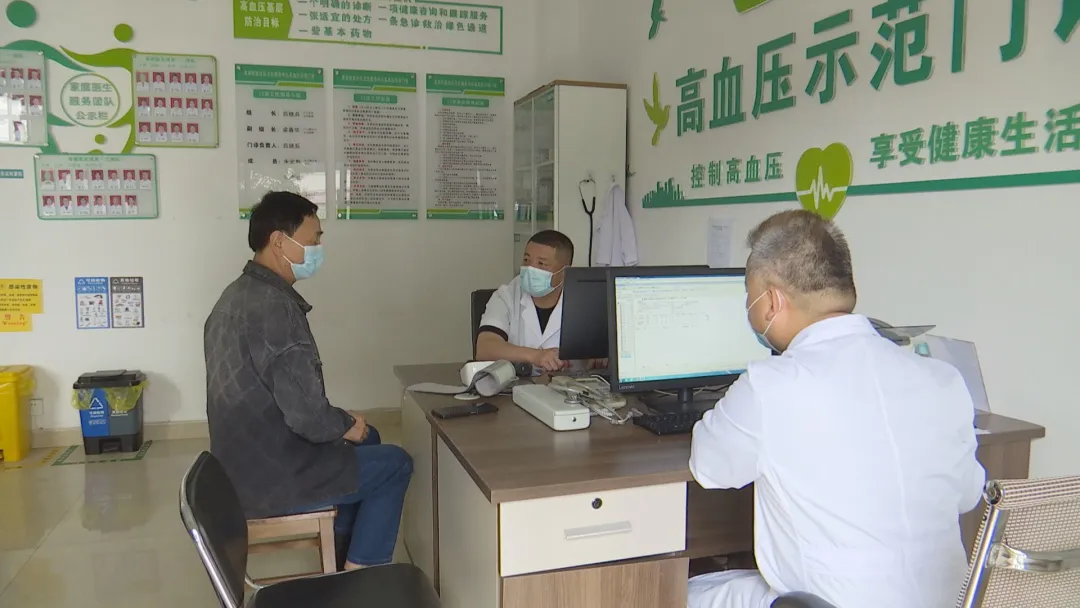 夏季高血压患者血压变正常？医生提醒：切莫随意停药