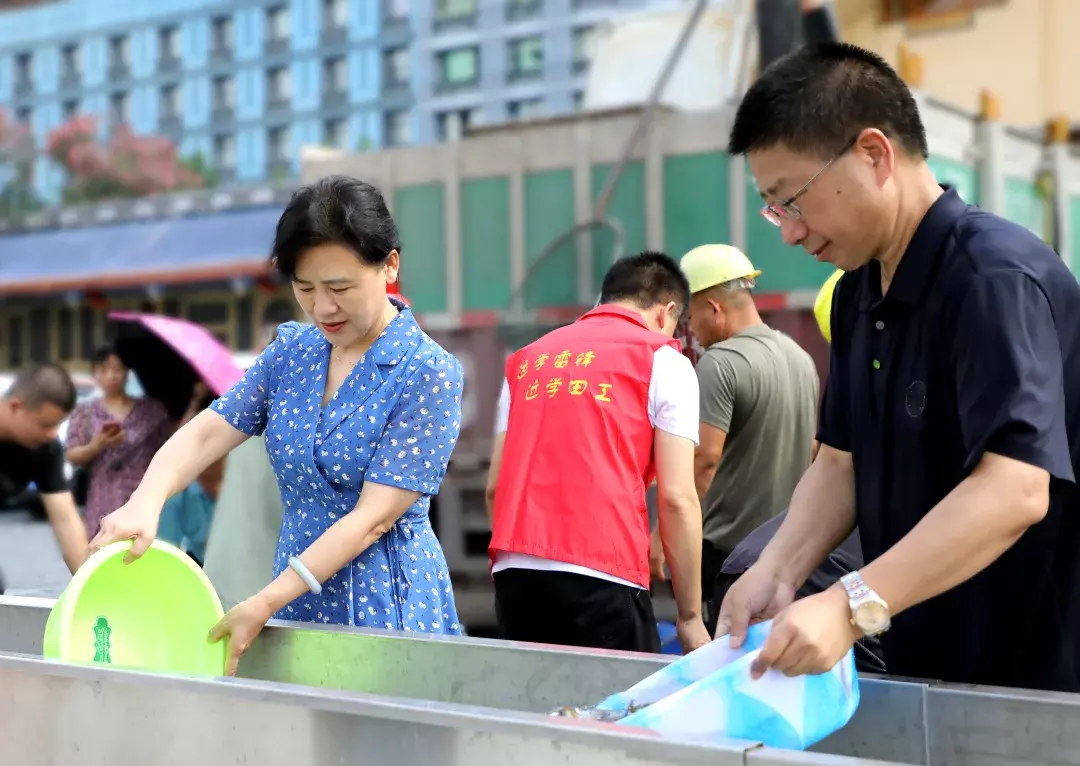 武陵区：320万尾鱼苗投放沅江