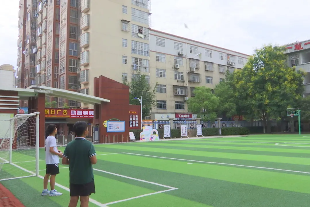 武陵区育英小学学生全国航模赛上获佳绩
