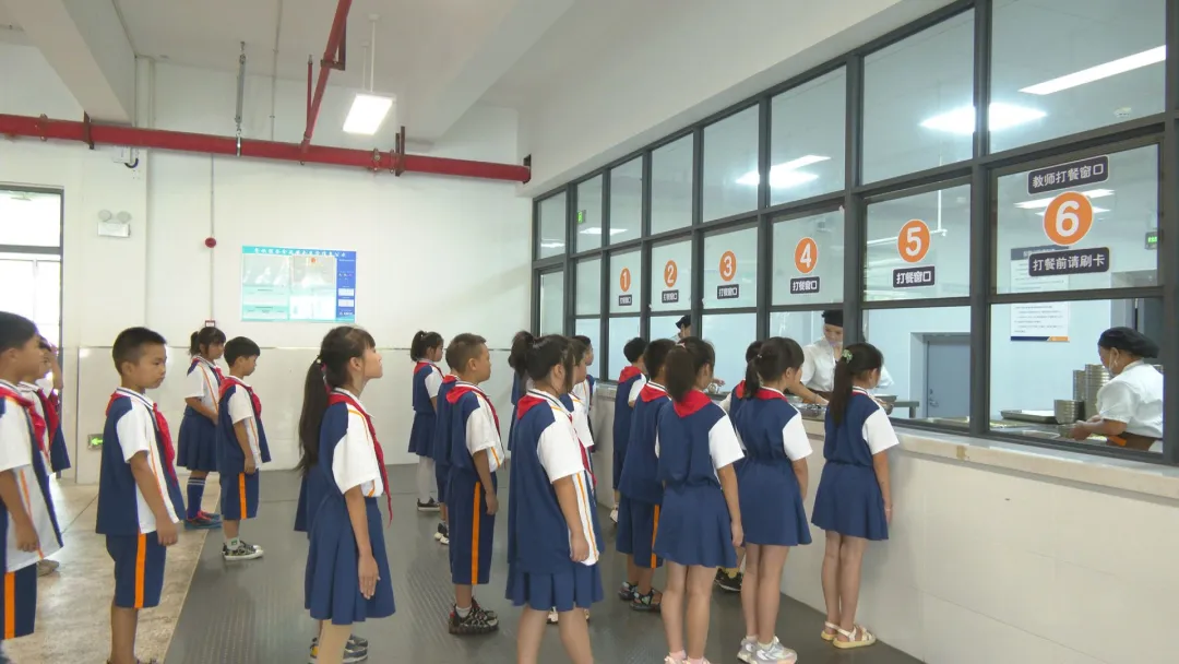 （创建为民 创建惠民 创建靠民） 守护“舌尖”文明 武陵区“文明餐桌”蔚然成风