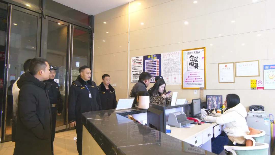 武陵区全面开展“利剑护蕾·雷霆行动”专项清查行动