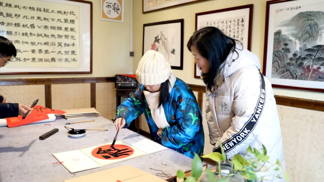 丹洲乡“艺丹沅”文艺部落举办迎新春联谊活动
