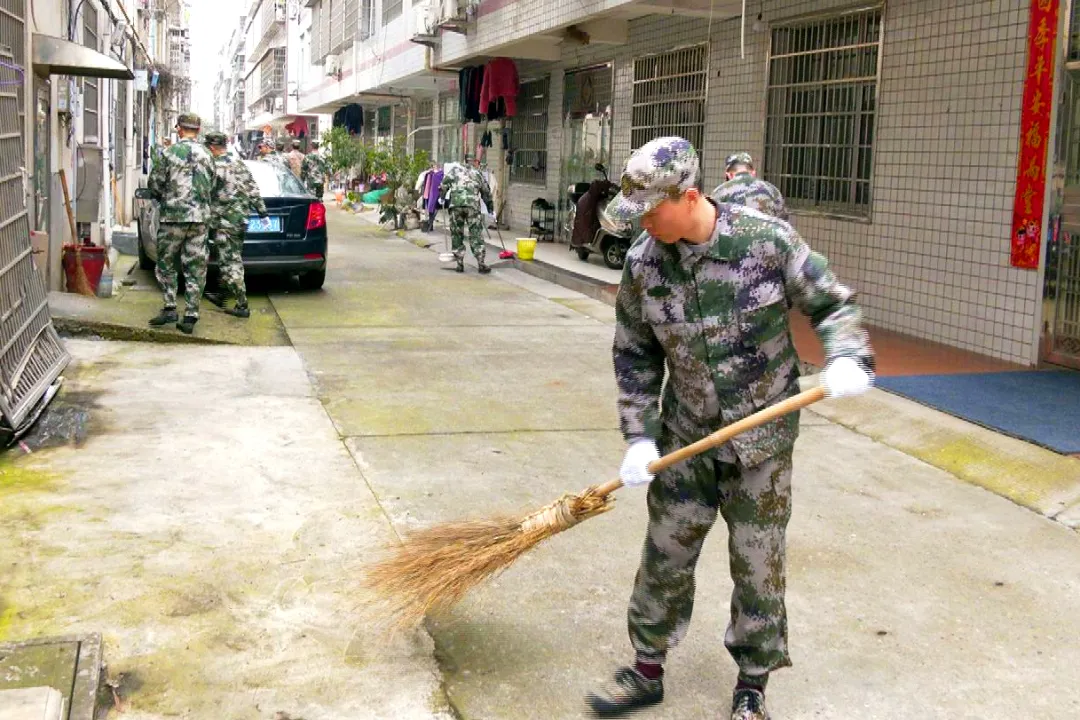 武陵区开展学雷锋志愿服务活动