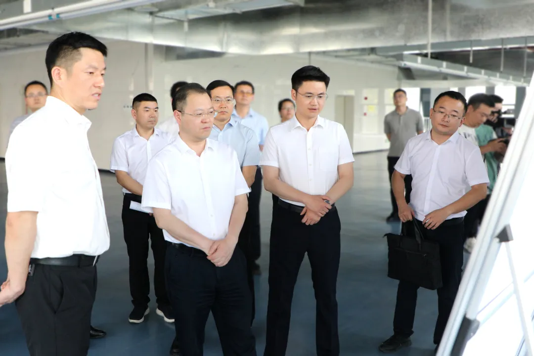 周振宇调研武陵区科技创新工作