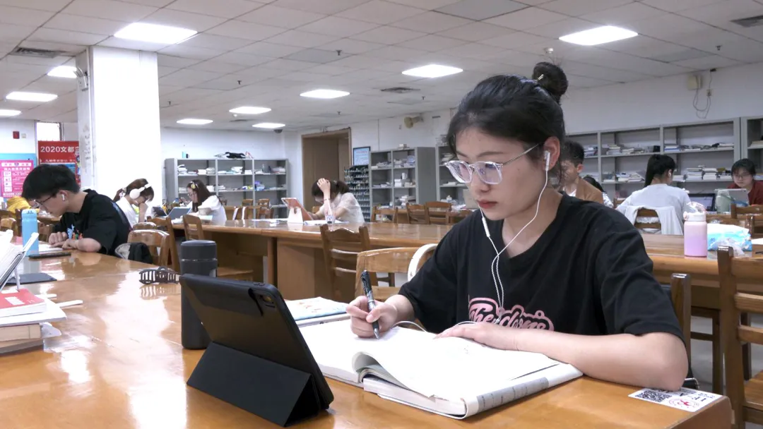 湖南文理学院：“学霸”党支部 全员“上岸”