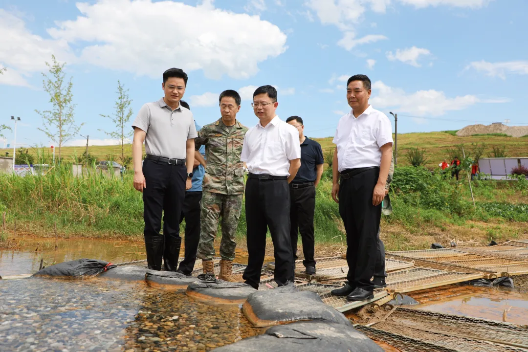 市领导督导武陵区防汛工作 看望慰问一线工作人员