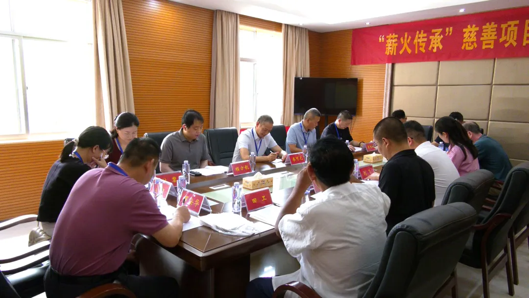 常德市第八届人大代表驻武陵团第三小组开展中秋走访慰问暨慈善项目捐赠活动