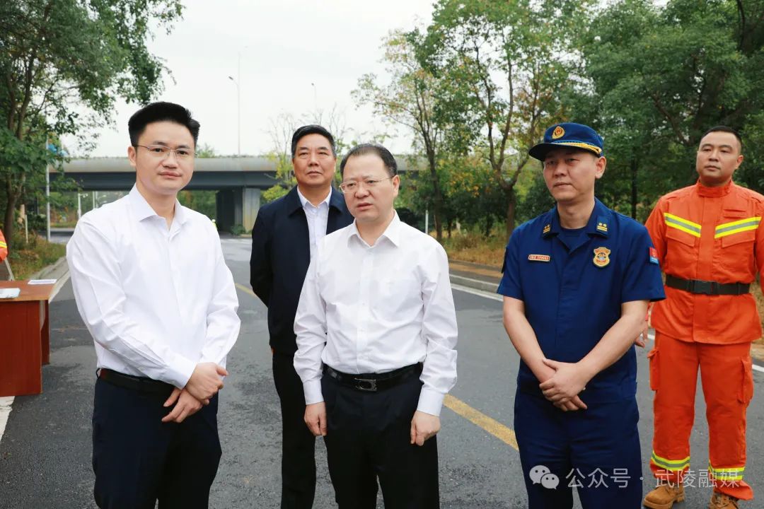 周振宇国庆期间深入一线督导检查