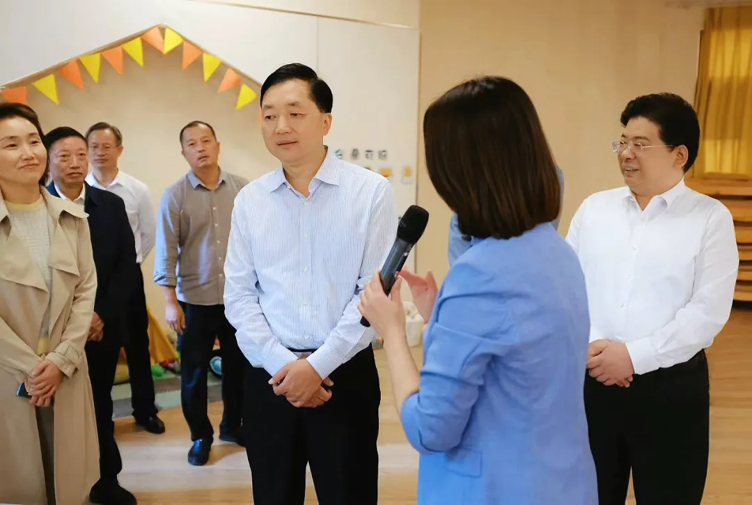 市人大常委会来武陵区视察重点民生实事项目