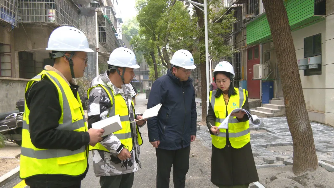 【代表委员风采】 武陵区人大代表 余慧敏：严格把控工程质量 积极关注家校共育