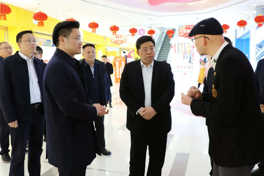 康少中、寻健督导安全生产、市场保供、食品安全工作
