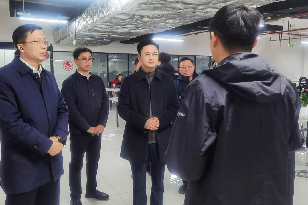 武陵快讯 | 精准对接  共创数字经济 寻健赴长沙考察招商