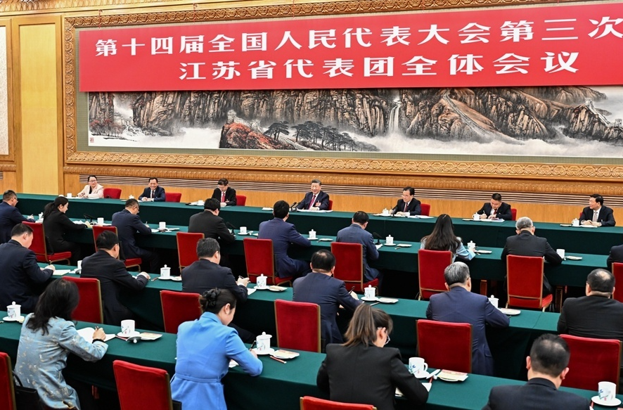 习近平在参加江苏代表团审议时强调 经济大省要挑大梁为全国发展大局作贡献
