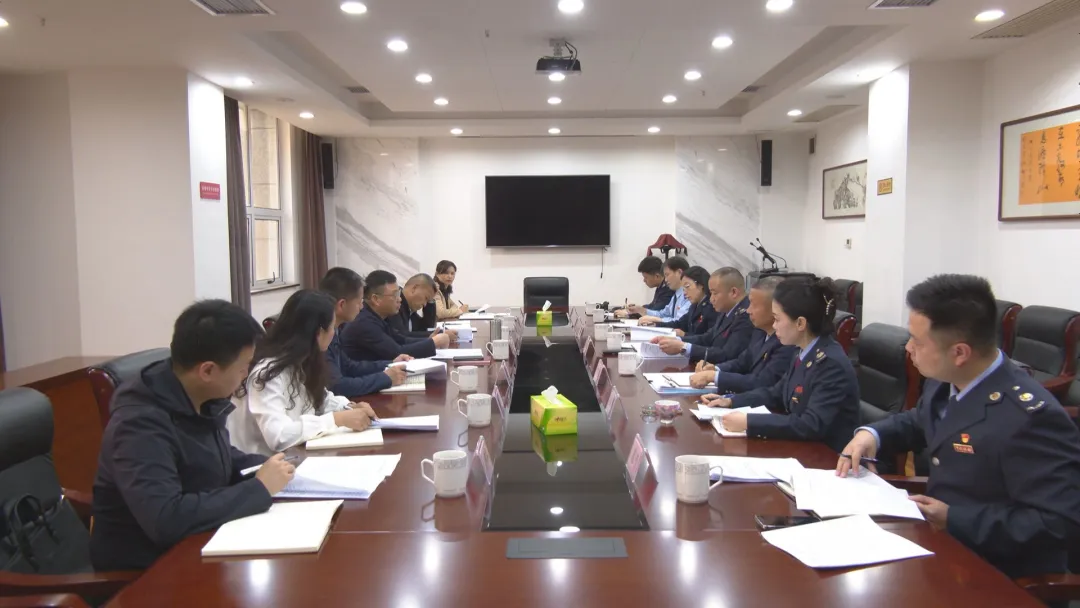 武陵区人大常委会调研区税务局税收征管工作