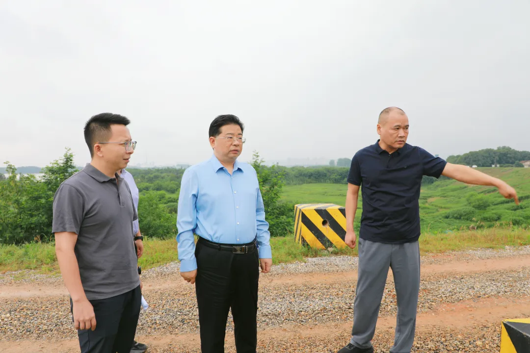 康少中督导防汛备汛、安全生产、城市内涝防范工作