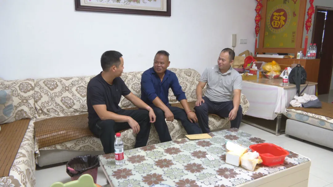 武陵区南坪街道开展“八一”走访慰问活动