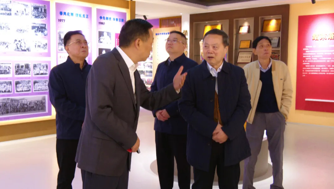 常德市老促会来武陵区调研老区建设工作