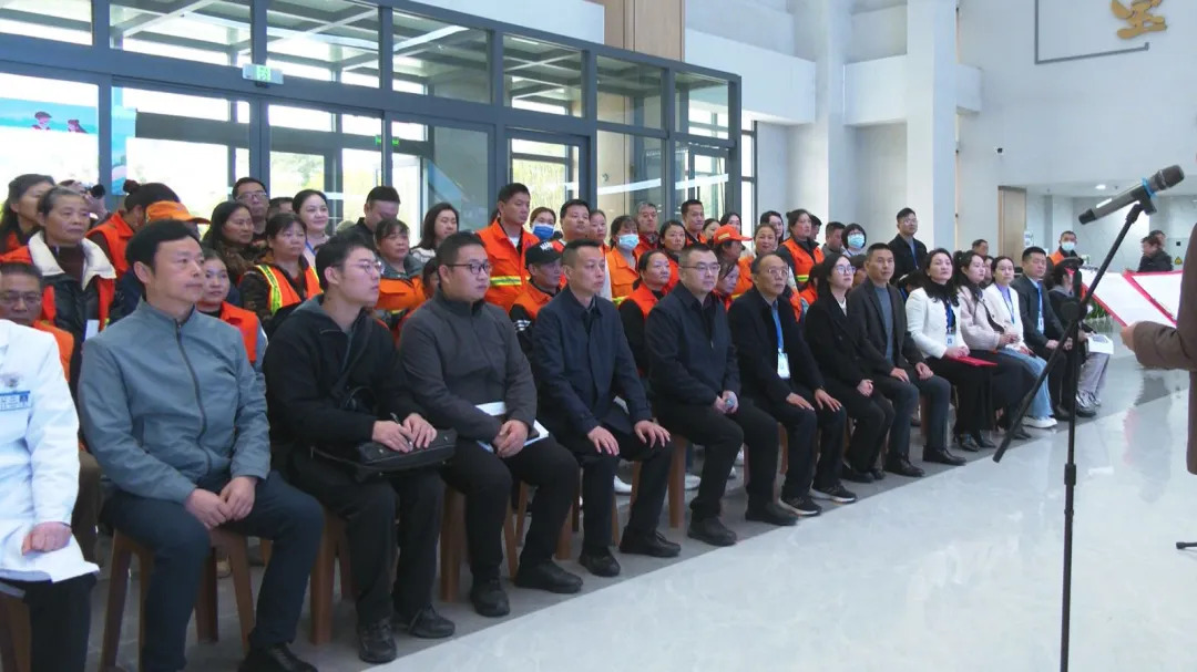 武陵区开展“城市因你而美 健康有我守护”环卫工人义诊活动