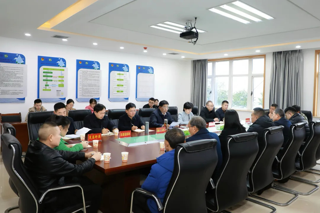 康少中前往芙蓉街道宣讲党的二十届四中全会精神