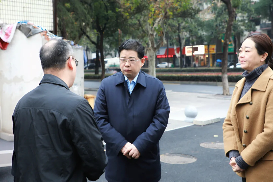 康少中督导巡视整改工作、调研生活垃圾分类工作