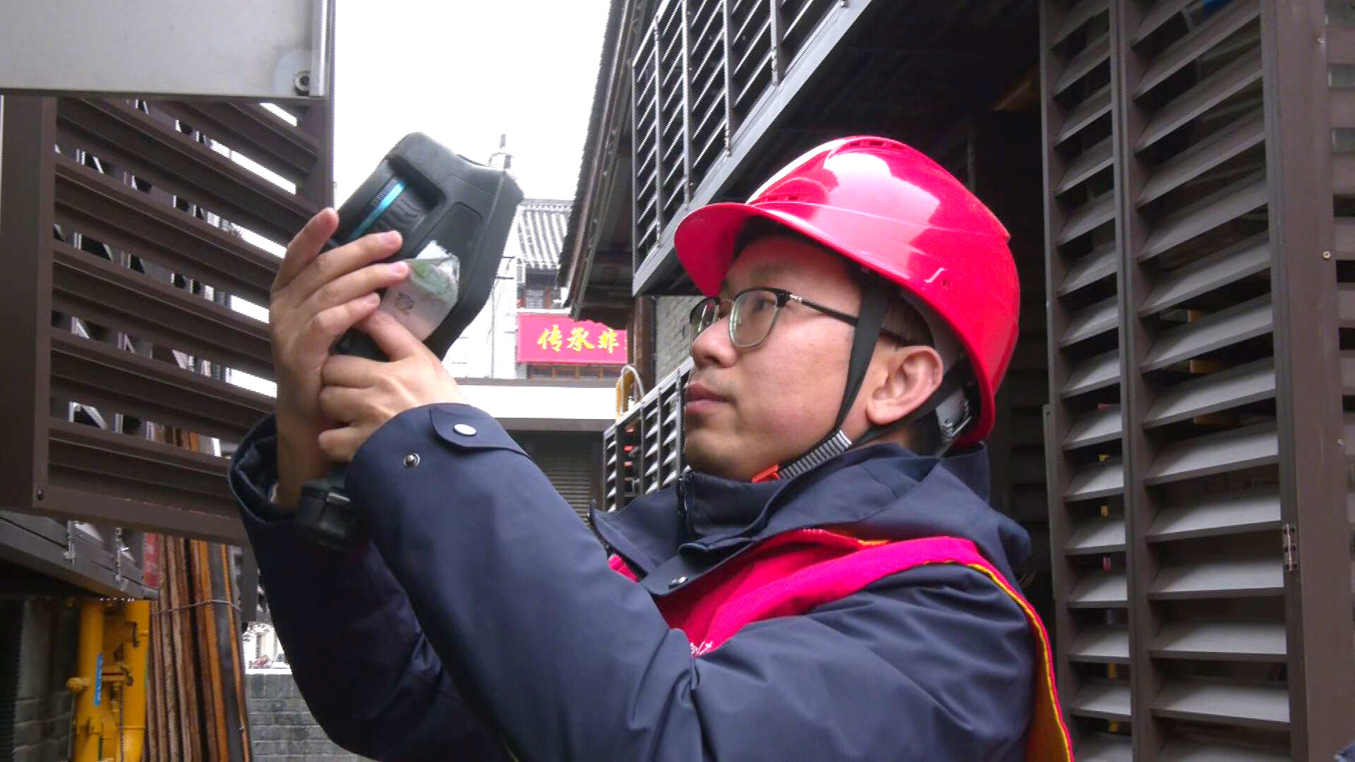 国网常德武陵区供电支公司：春节前安全用电巡查宣传 守护万家团圆