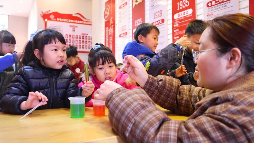 【新春走基层】武陵区：暖心寒假托管班 为新就业群体解“带娃”之忧