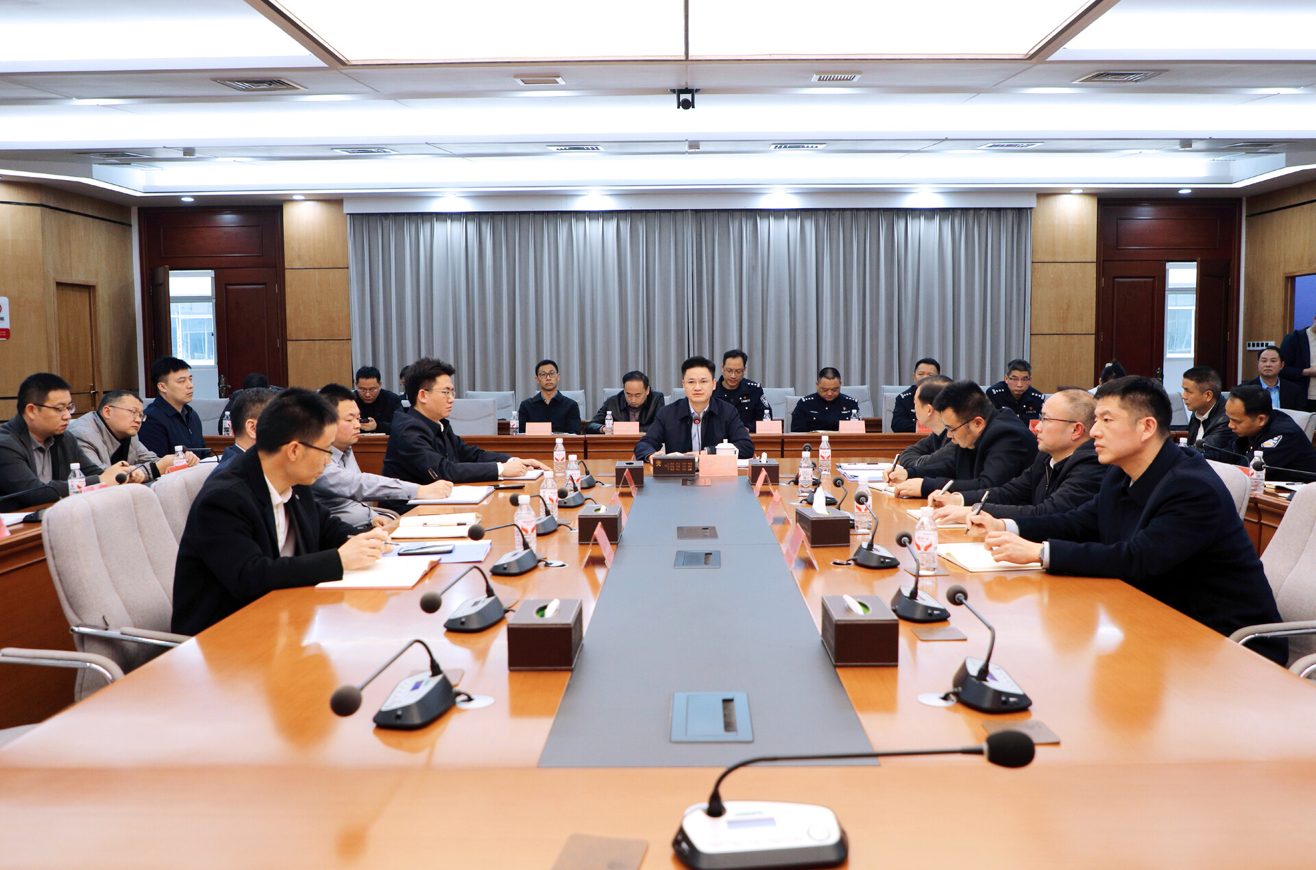 武陵区贯彻落实市应安委会2026年第一次全会精神会议召开