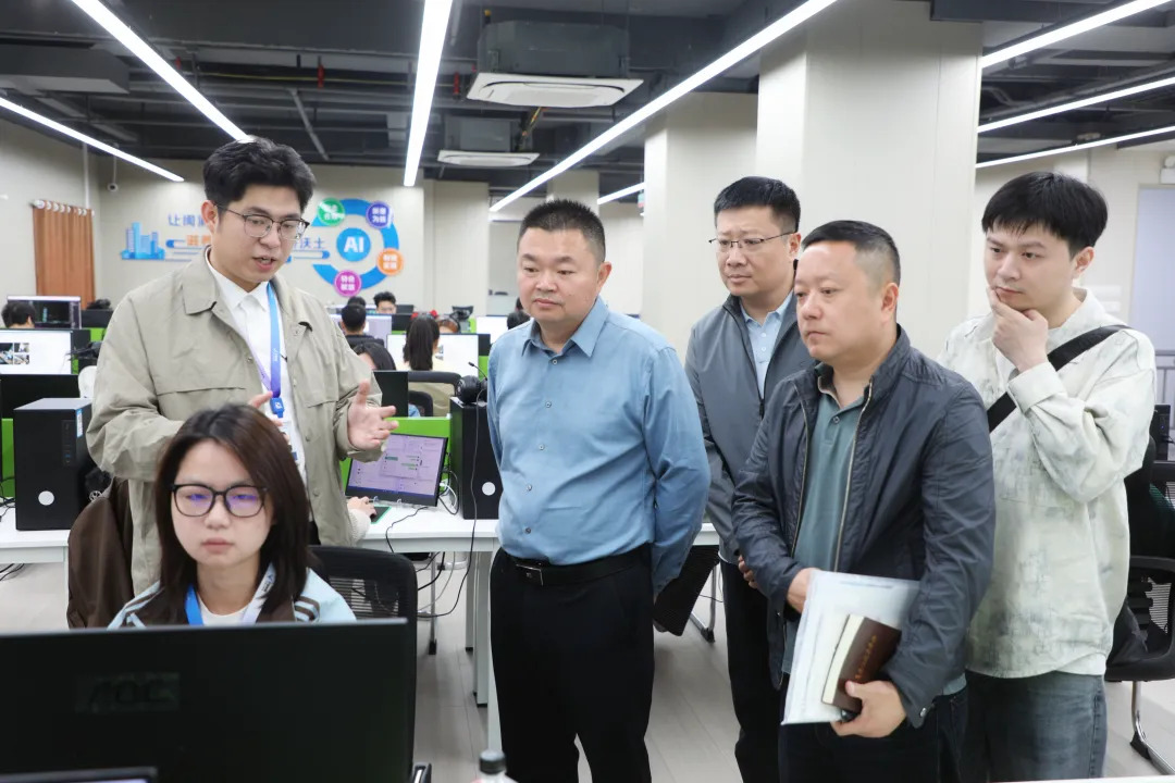 武陵区数字经济考察团赴福州学习考察