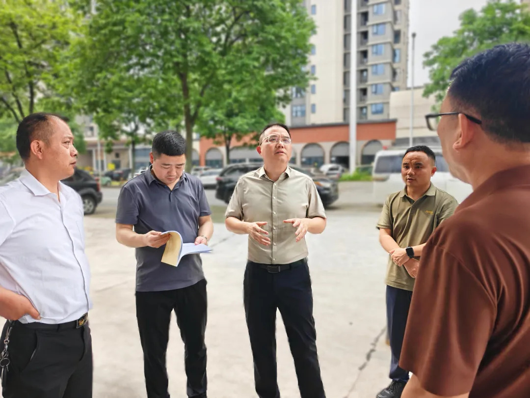 武陵区领导督导检查安全生产工作