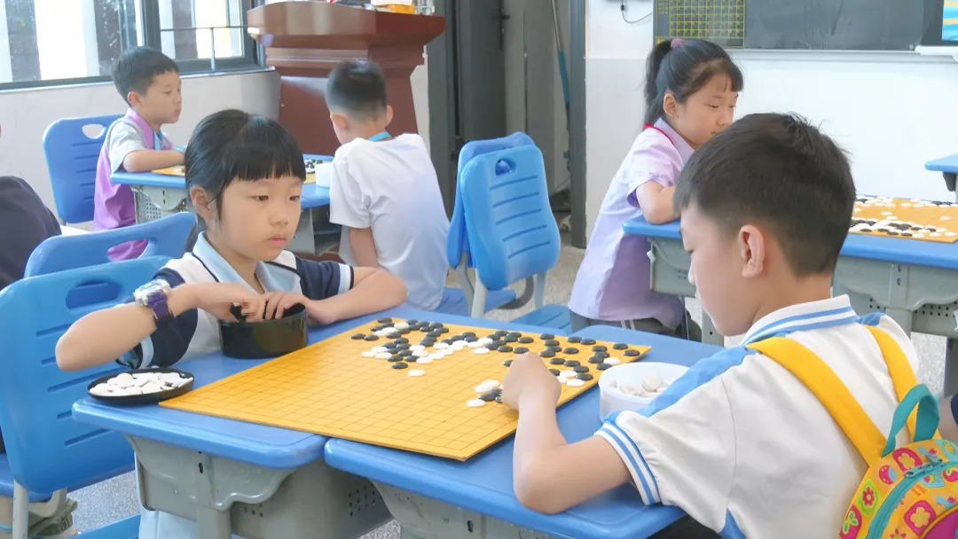 武陵区第四届少儿围棋校园赛开赛