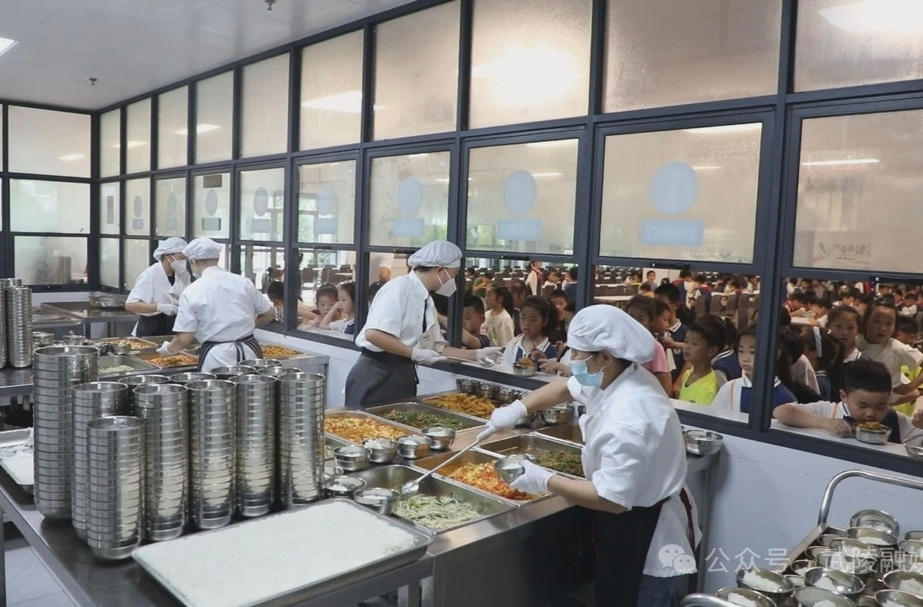 （为民办实事）从“衣”到“食”，武陵区这样守护孩子的幸福