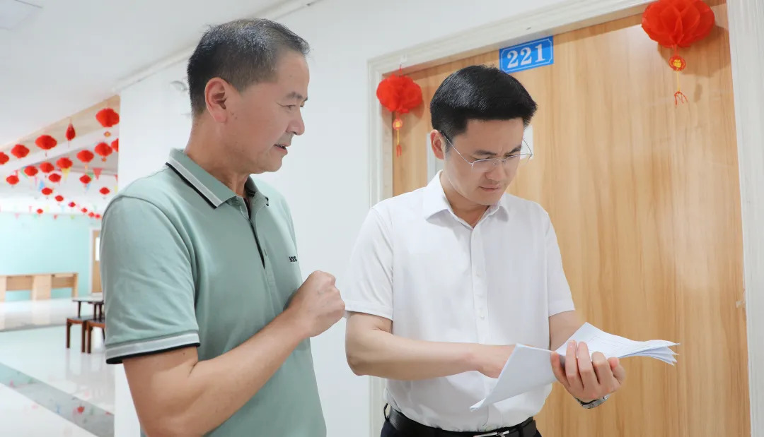 寻健“四不两直”督导树立和践行正确政绩观学习教育、群众身边不正之风和腐败问题集中整治工作
