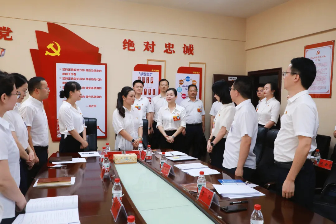【喜迎党代会 谱写新篇章】宋磊、寻健等同志看望党代表