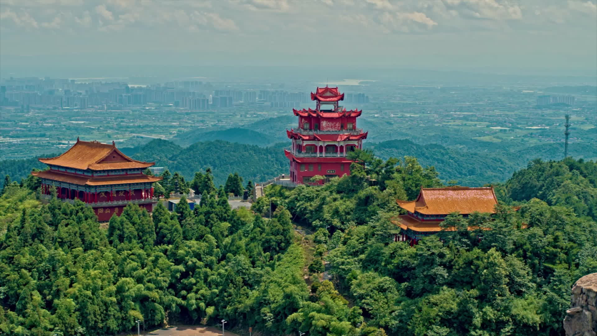 不止七夕还要朝夕！最浪漫的事就是带Ta来常德太阳山看日出日落、星空、云海~秒出大片，张张出圈！