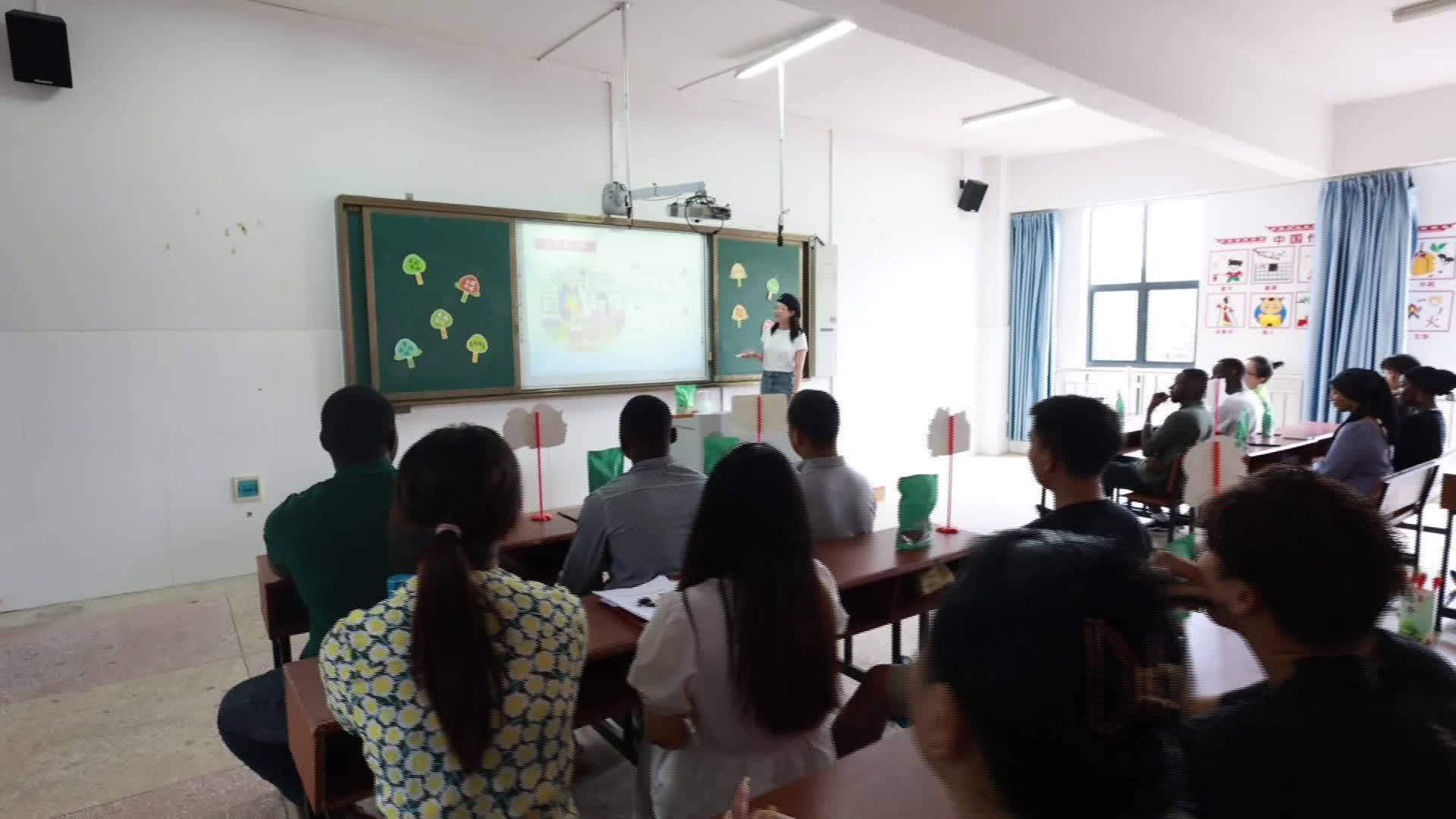 常德：外国留学生学习端午习俗庆端午